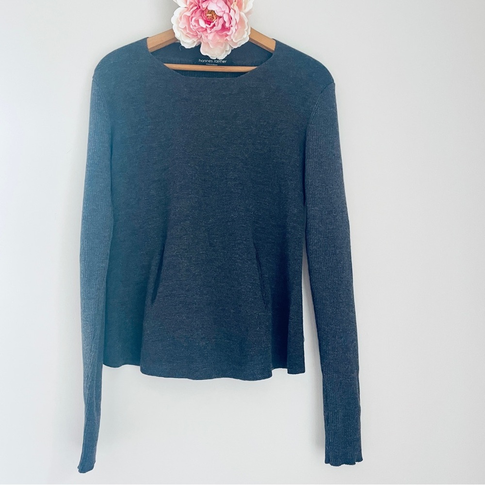 Hannes Roether Charcoal Gray Long Sleeve Sweater Large Merino Wool Kangaroo
